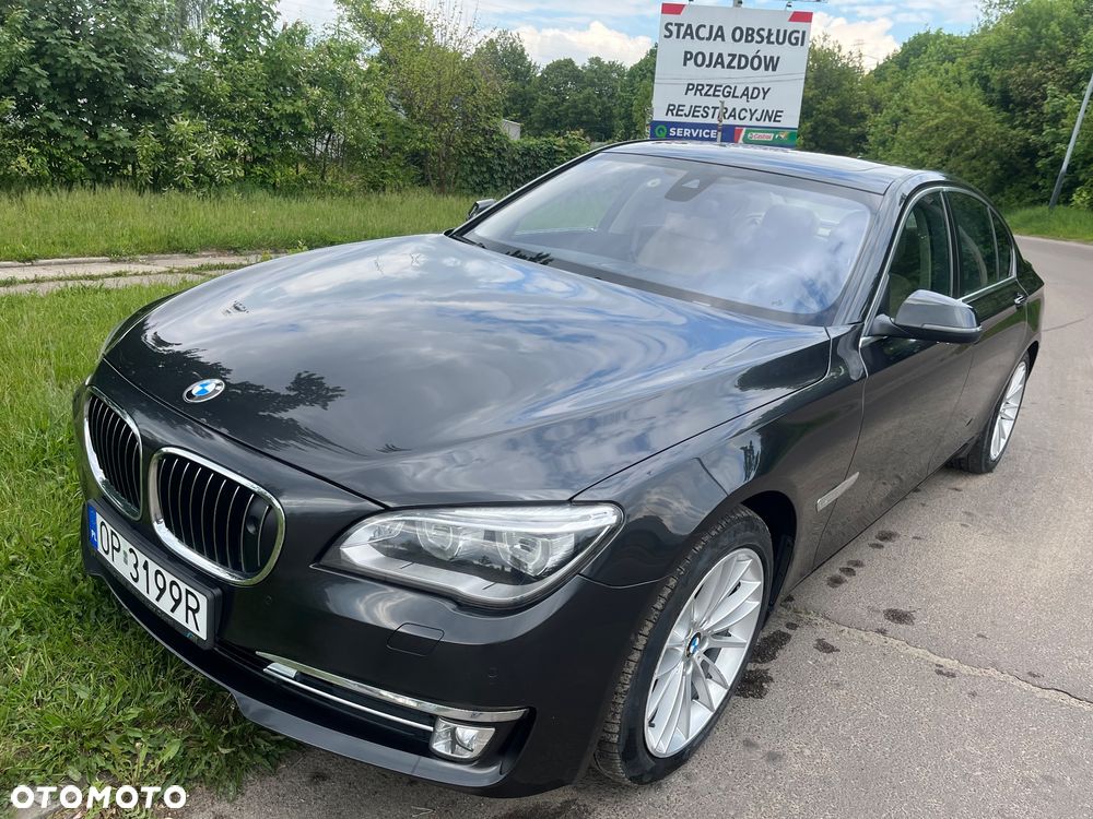 BMW Seria 7 750d xDrive - 3