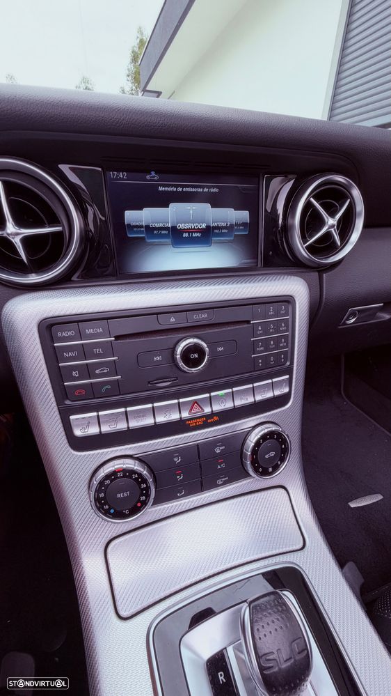 Mercedes-Benz SLC 250 d - 45