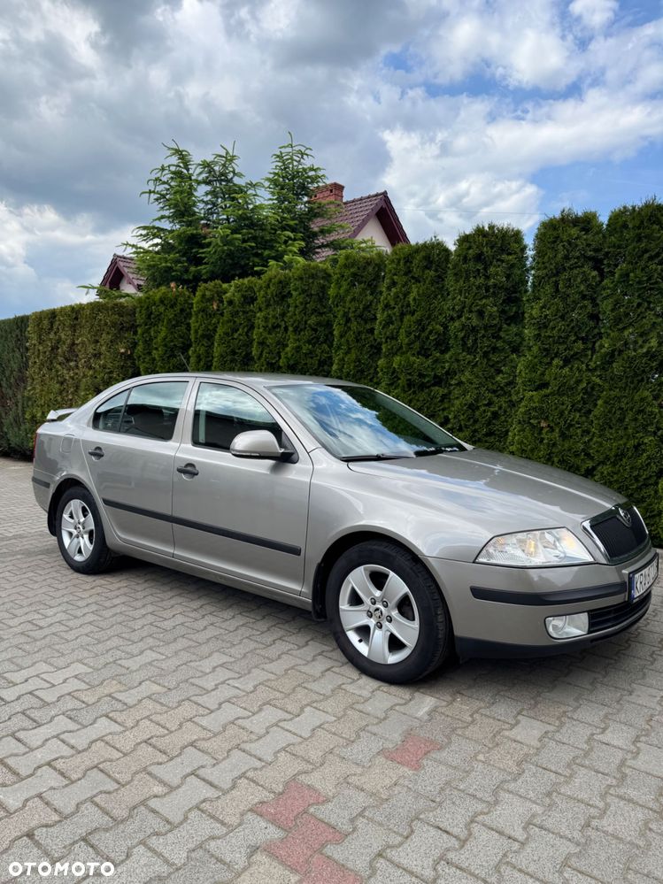 Skoda Octavia - 2