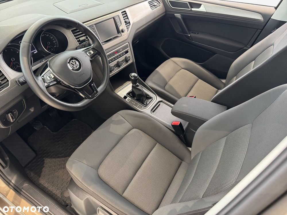 Volkswagen Golf Sportsvan - 11