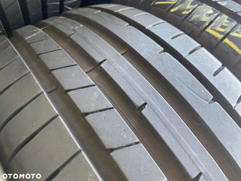 225/40/18 Dunlop SportMaxx RT2_7mm_4szt_(542) - 8
