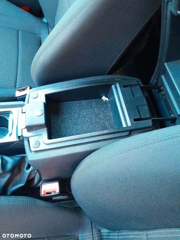 Ford Mondeo 1.6 TDCi Titanium - 22