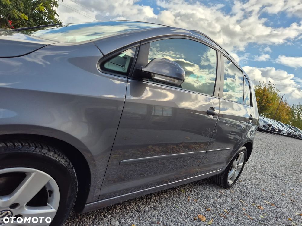 Volkswagen Golf Plus 2.0 TDI DPF Team - 24