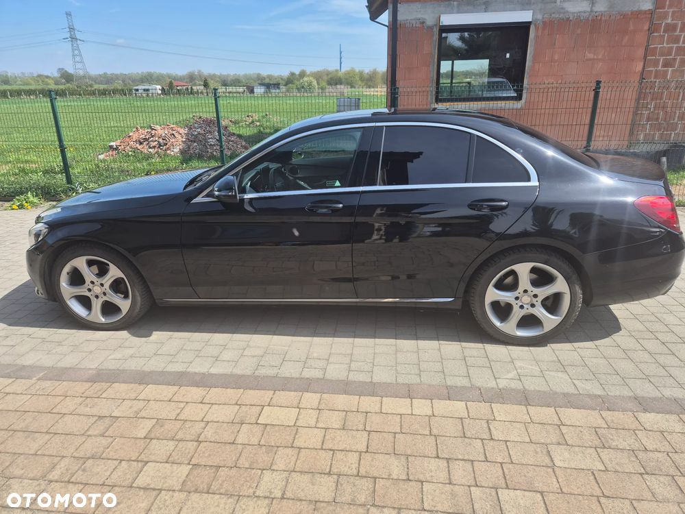 Mercedes-Benz Klasa C 200 4-Matic 7G-TRONIC - 2