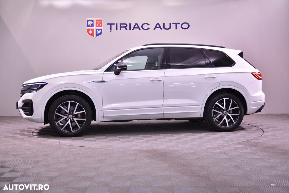 Volkswagen Touareg - 2