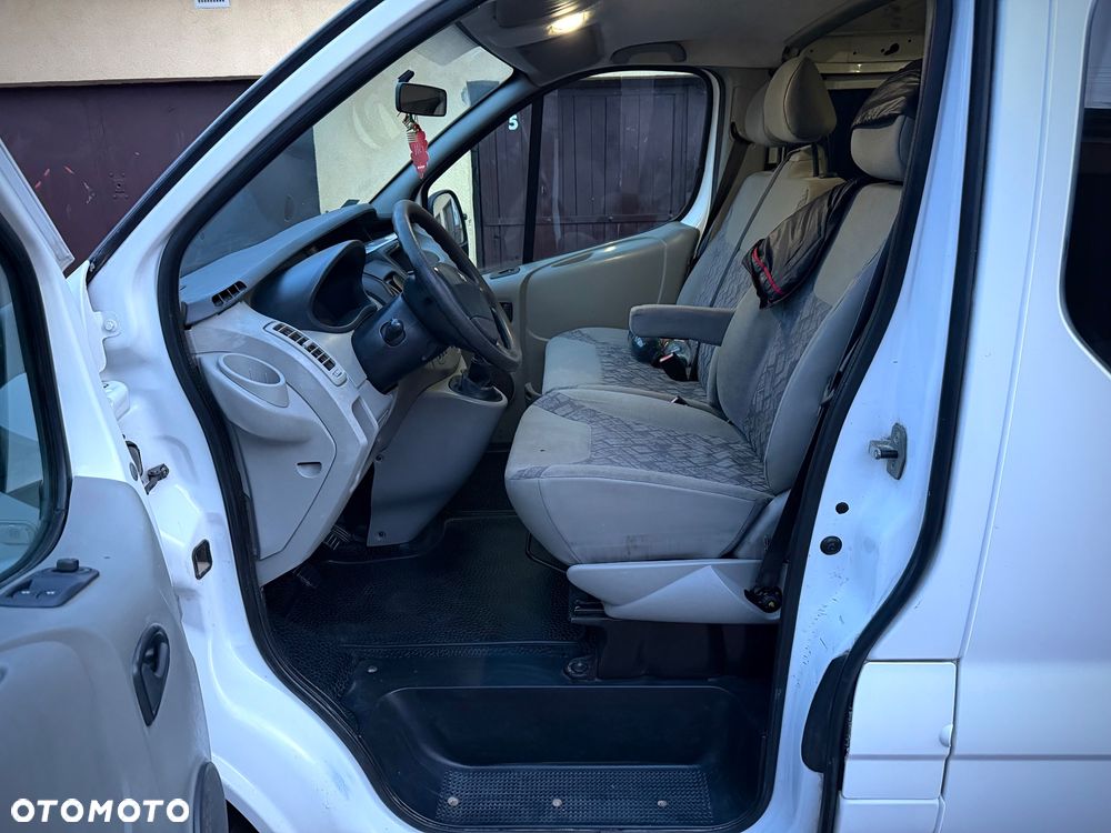 Renault Trafic - 7