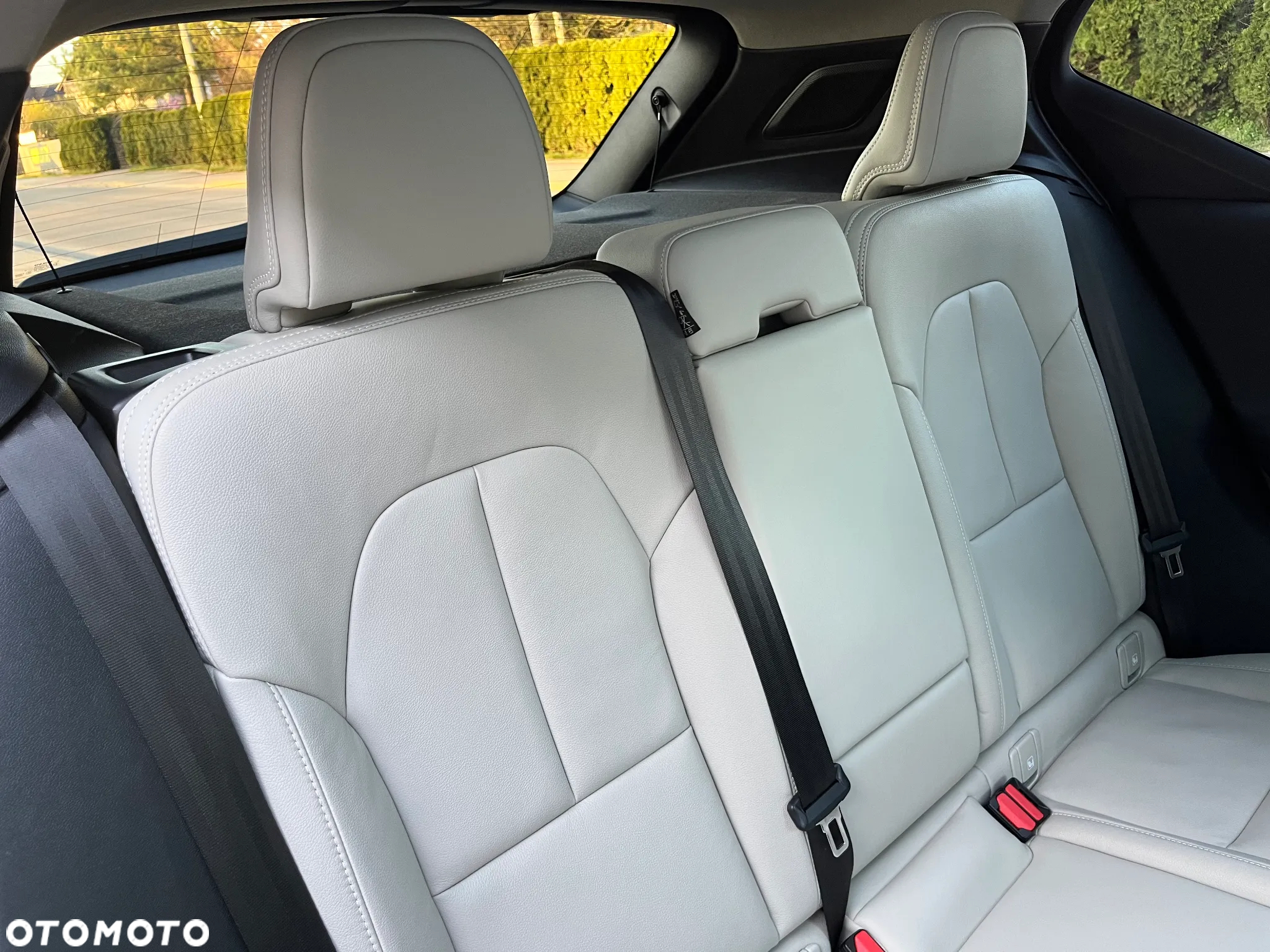 Volvo XC 40 - 30