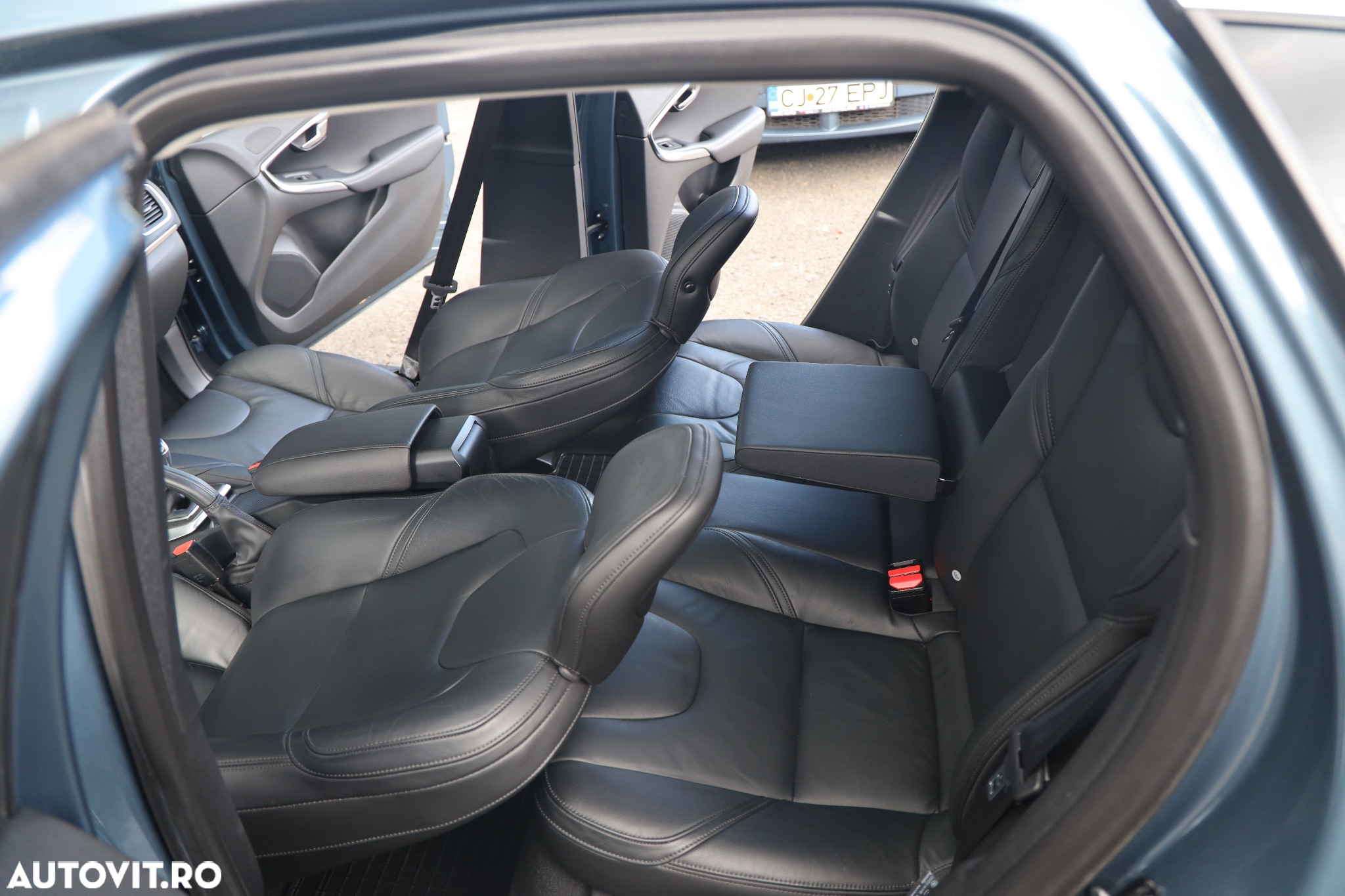 Volvo V40 D2 - 9