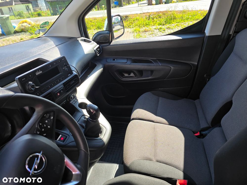 Opel Combo - 24