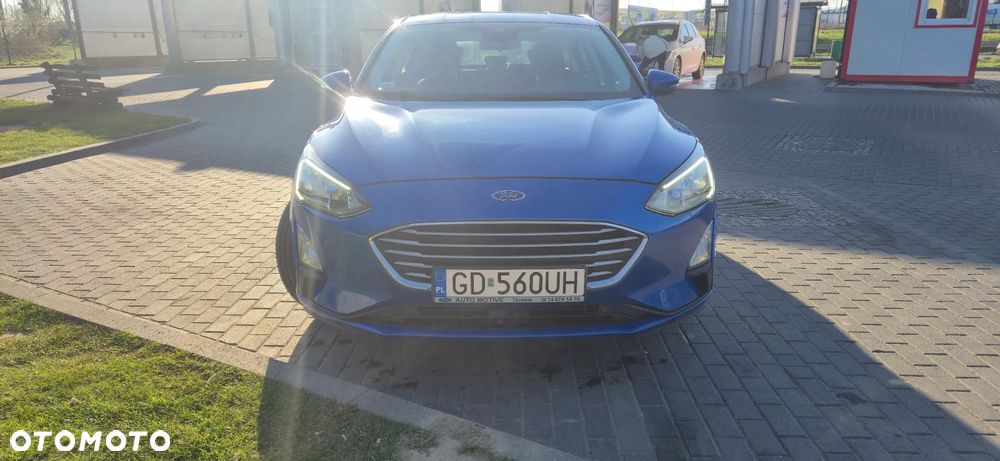 Ford Focus 1.0 EcoBoost Trend Edition - 9