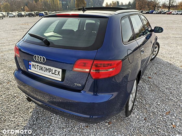 Audi A3 Sportback - 12