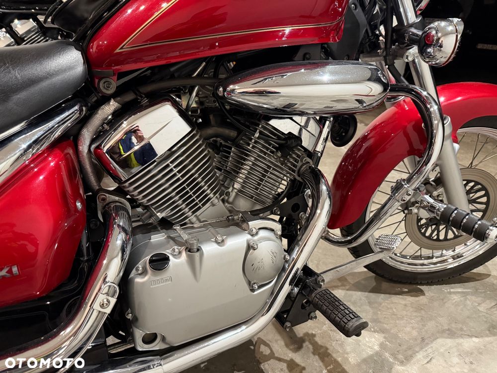 Suzuki Intruder - 15