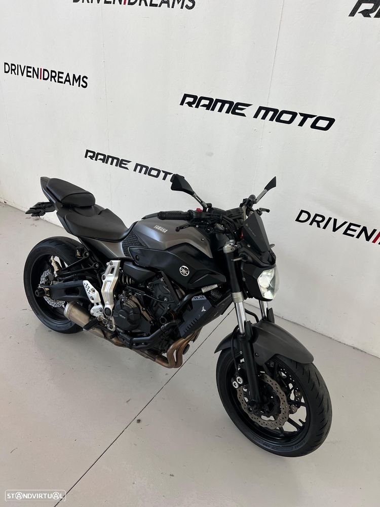 Yamaha MT-07 - 5