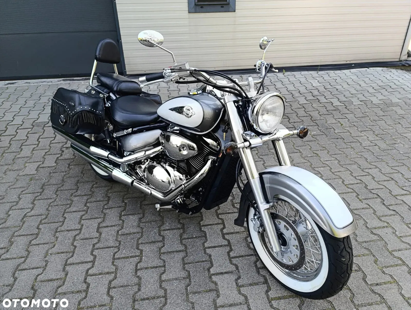 Suzuki VL 800 Volusia - 10