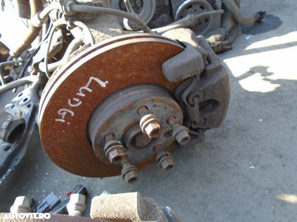 Fuzeta stanga Volkswagen Sharan 1.9 TDI din 2002 - 1