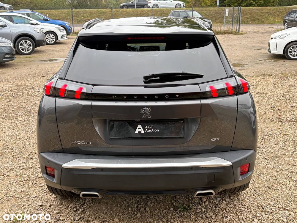 Peugeot 2008 PureTech 130 EAT8 GT - 7