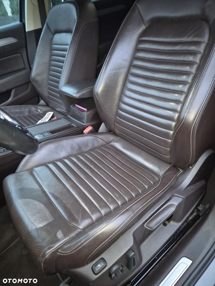 Volkswagen Passat 1.8 TSI BMT Highline - 9