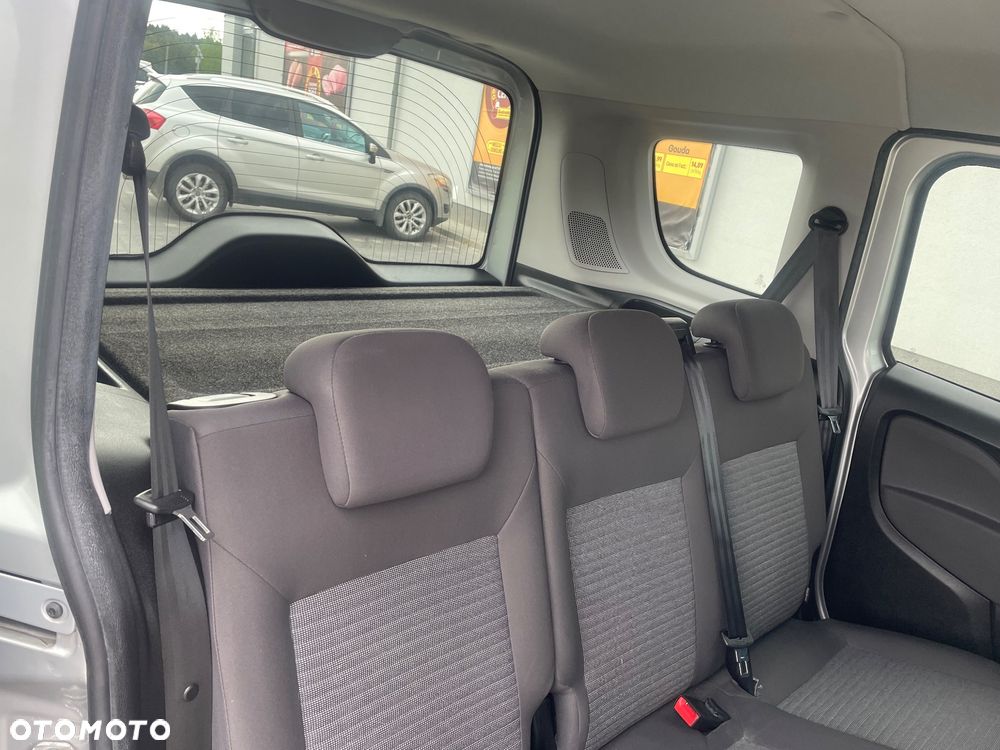 Fiat Doblo - 23