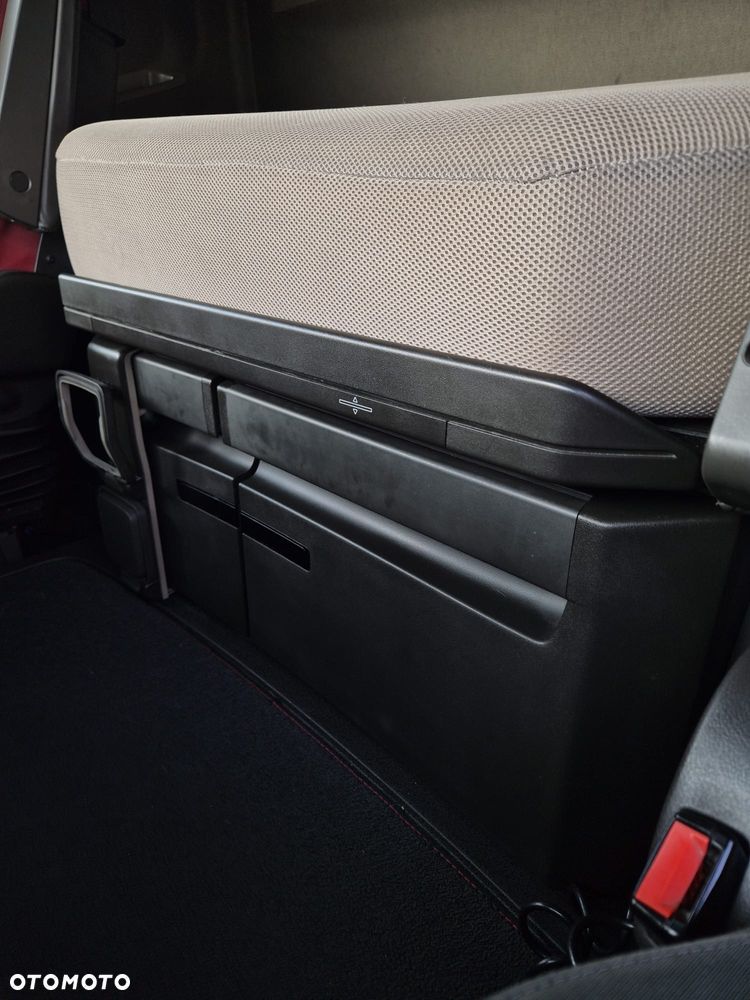 Volvo FH GLOBETROTTER - 27