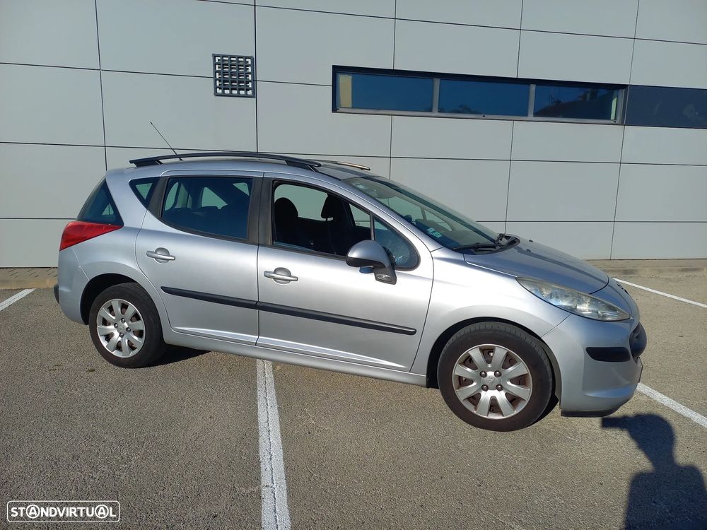 Peugeot 207 SW 1.4 Trendy - 3
