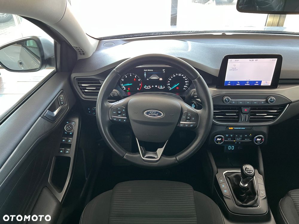 Ford Focus 1.0 EcoBoost mHEV Titanium - 35