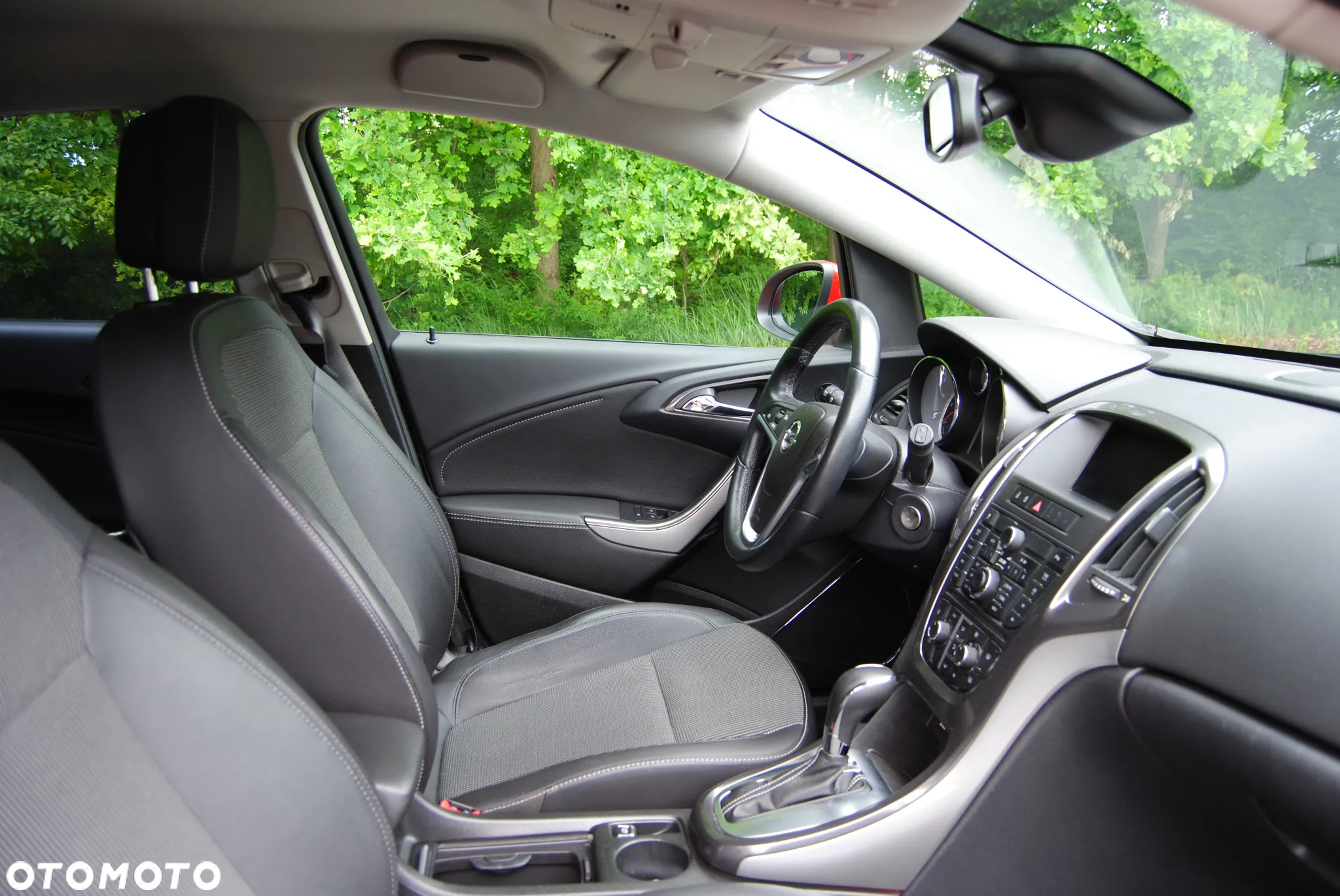 Opel Astra IV 2.0 CDTI Cosmo - 26
