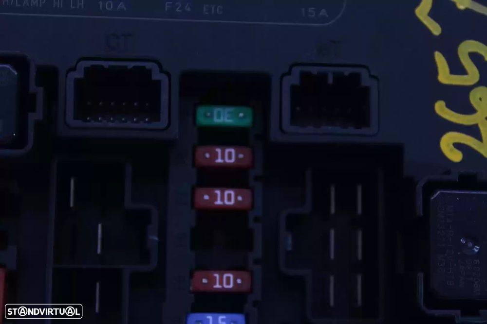 CAIXA RELÉS / FUSÍVEIS NISSAN JUKE 2016 -284B71TX2A - 1