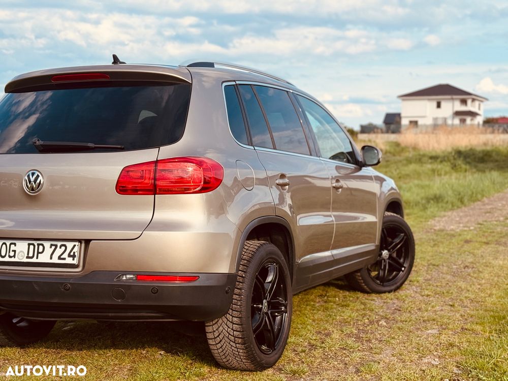 Volkswagen Tiguan 2.0 TDI DPF 4Motion DSG Exclusive - 4