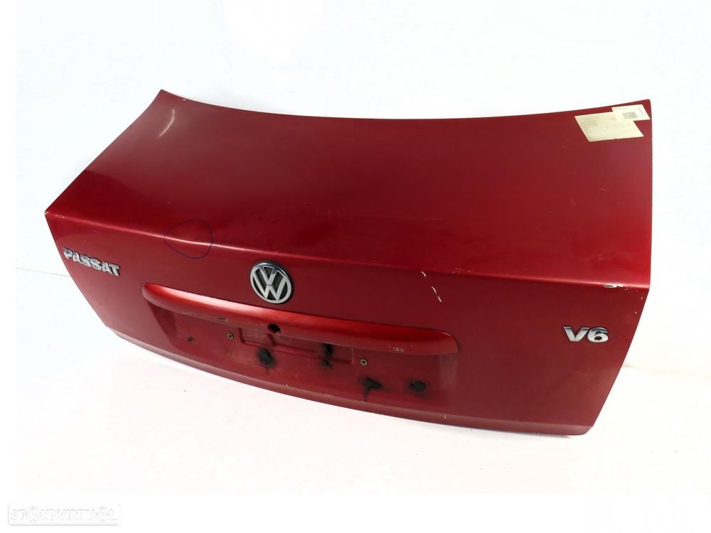 Tampa da mala Usado / Original VW PASSAT (3B3) 3B5827025AK - 2