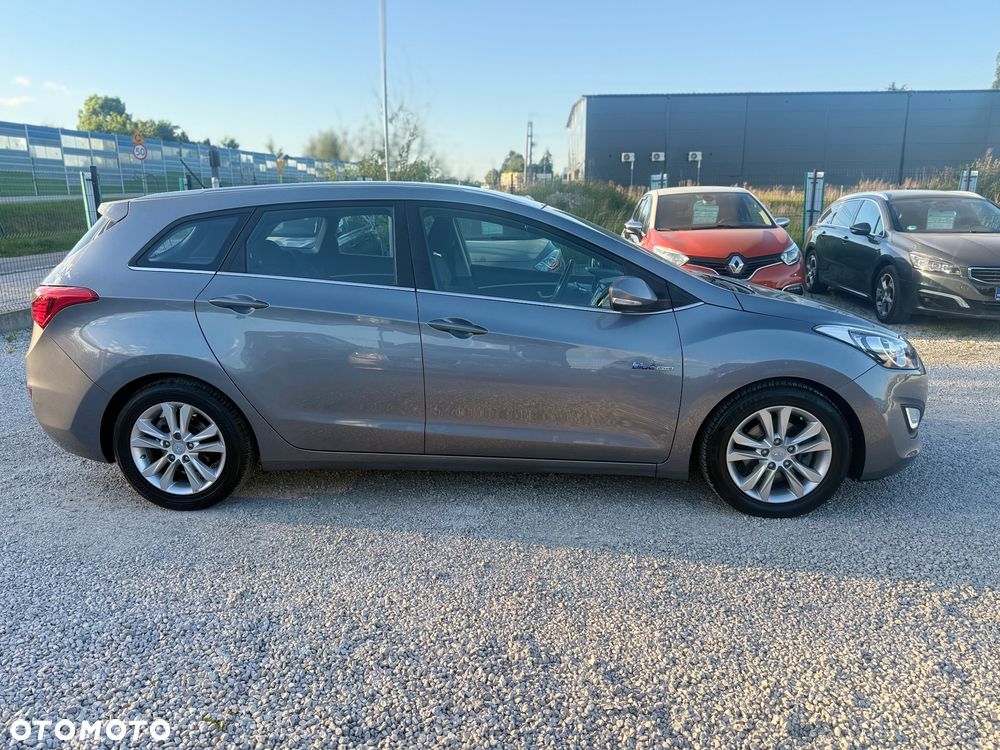 Hyundai i30 i30cw 1.4 CRDi Trend - 5