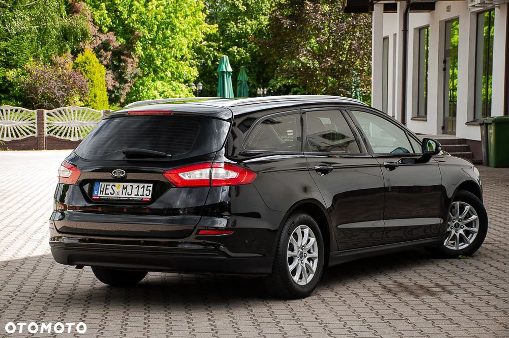 Ford Mondeo 2.0 TDCi STart-Stopp PowerShift-Aut Titanium - 3