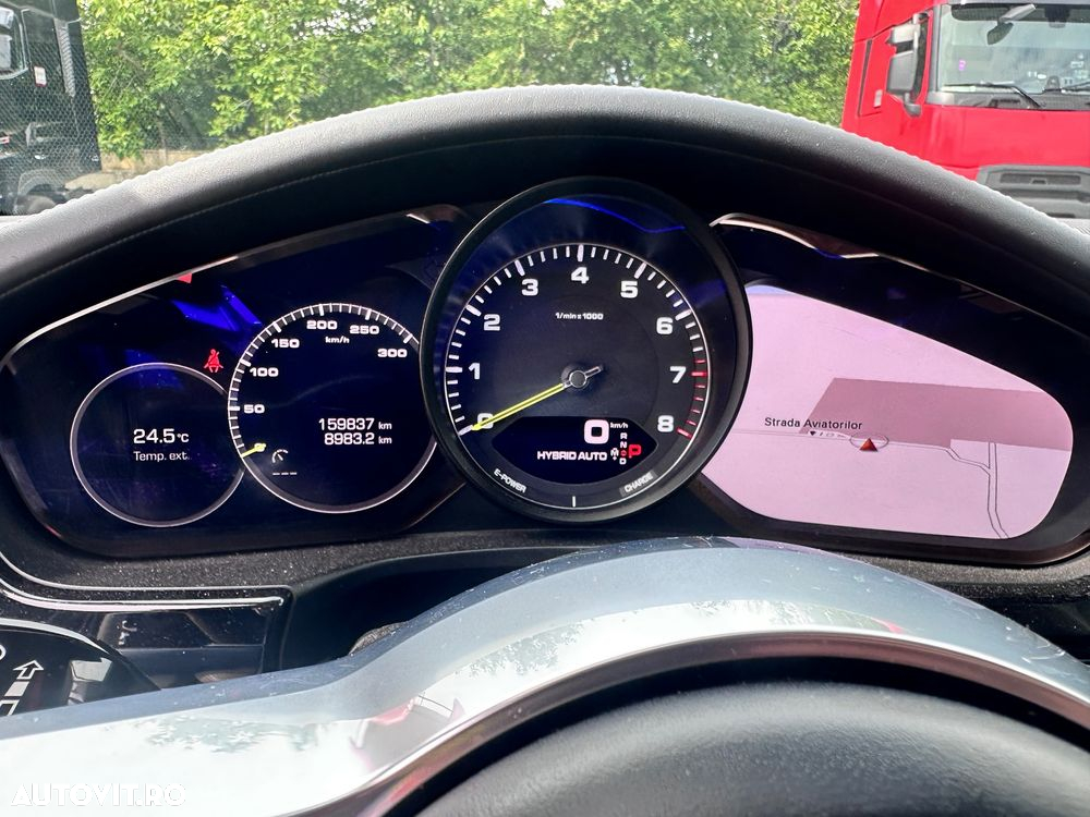 Porsche Panamera 4S E-Hybrid - 14