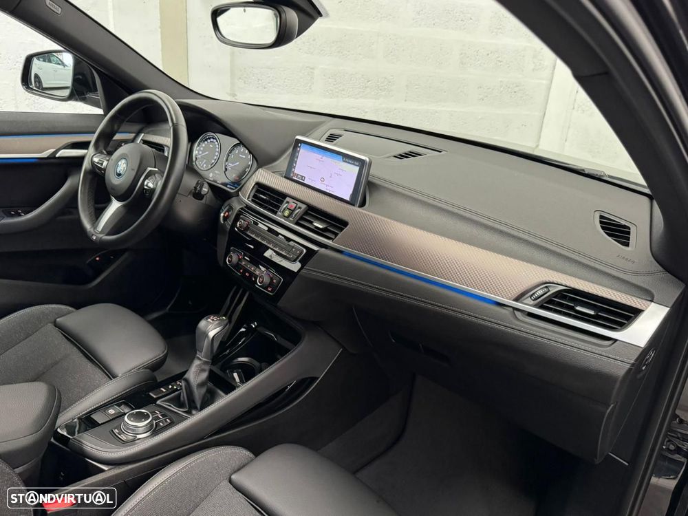 BMW X2 25 e xDrive Pack M - 38