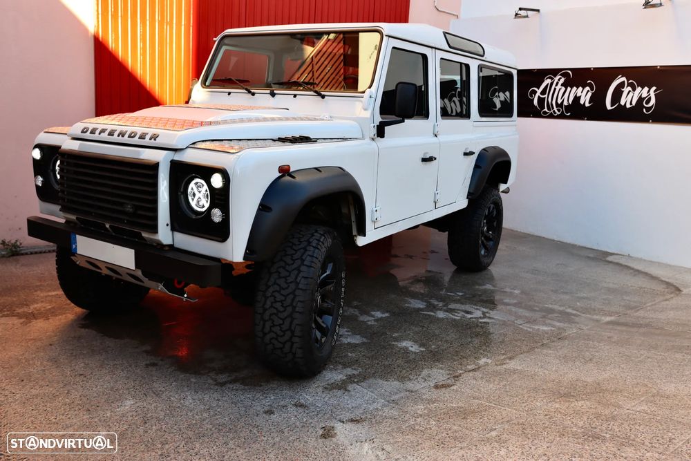 Land Rover Defender 110 DPF Adventure - 7