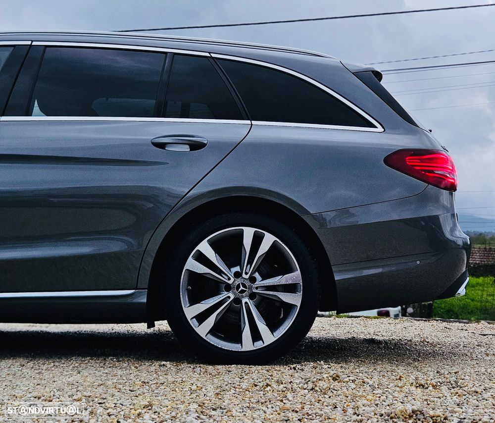 Mercedes-Benz C 300 de Edition - 11