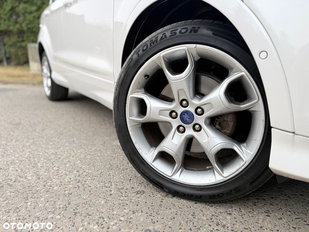 Ford Kuga 2.0 TDCi 4x4 Titanium - 13