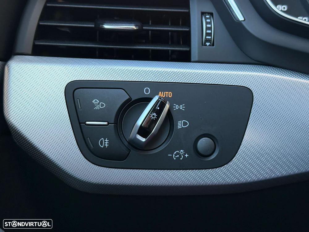 Audi A5 2.0 TDI S-line S tronic - 27