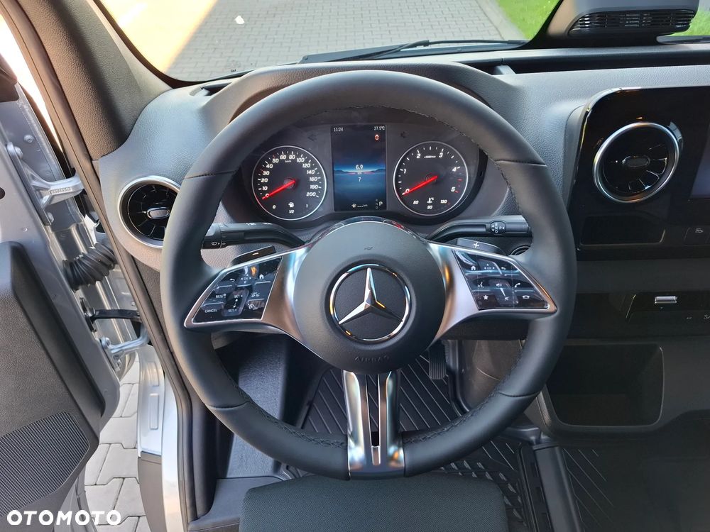 Mercedes-Benz Sprinter 317 CDI Furgon PRO długi 4325 mm L3H2 - 25