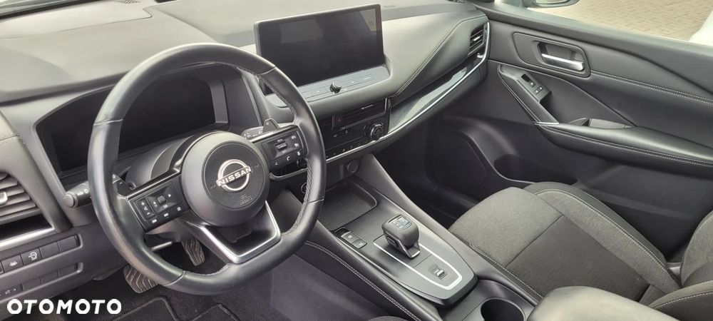Nissan Qashqai 1.3 DIG-T MHEV N-Connecta Xtronic - 11