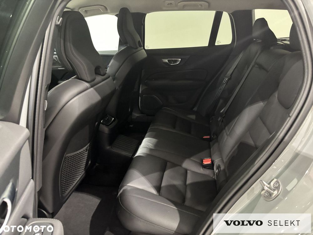 Volvo V60 - 24