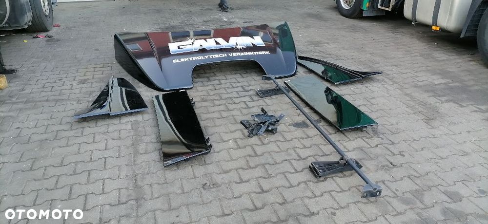Spoilery zakabinowe komplet owiewki Actros MP4 2.3