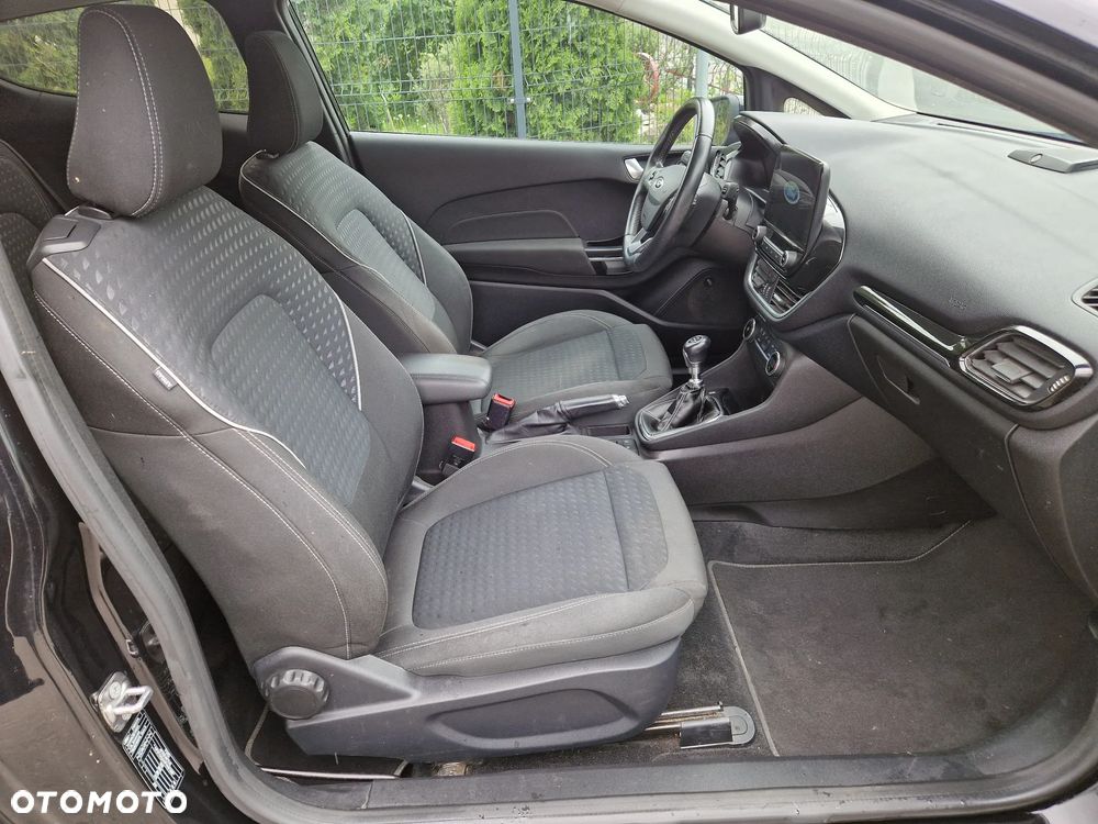 Ford Fiesta 1.0 EcoBoost S&S TITANIUM - 15