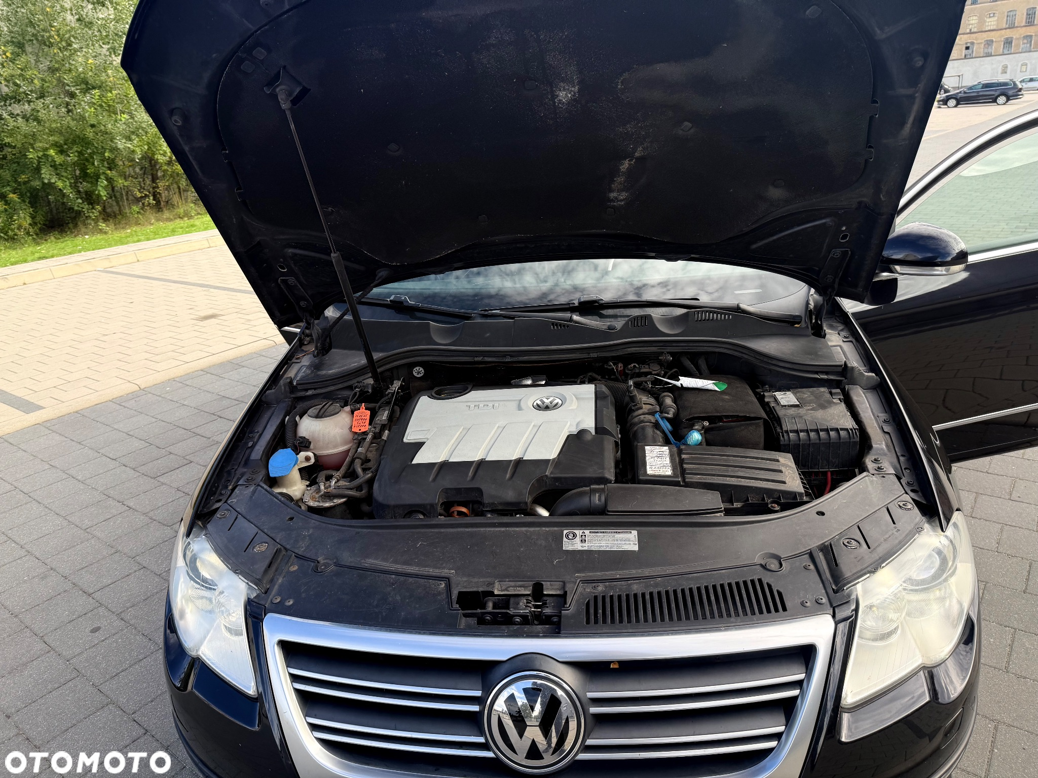 Volkswagen Passat 2.0 TDI DPF Sportline DSG - 20