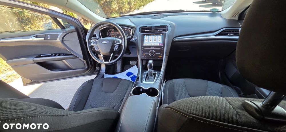 Ford Mondeo 2.0 TDCi STart-Stopp PowerShift-Aut Titanium - 36