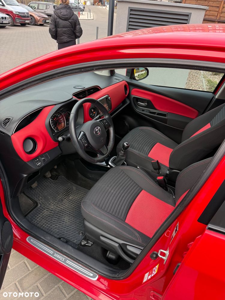 Toyota Yaris 1.33 Dynamic - 9