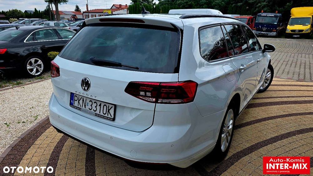 Volkswagen Passat - 8