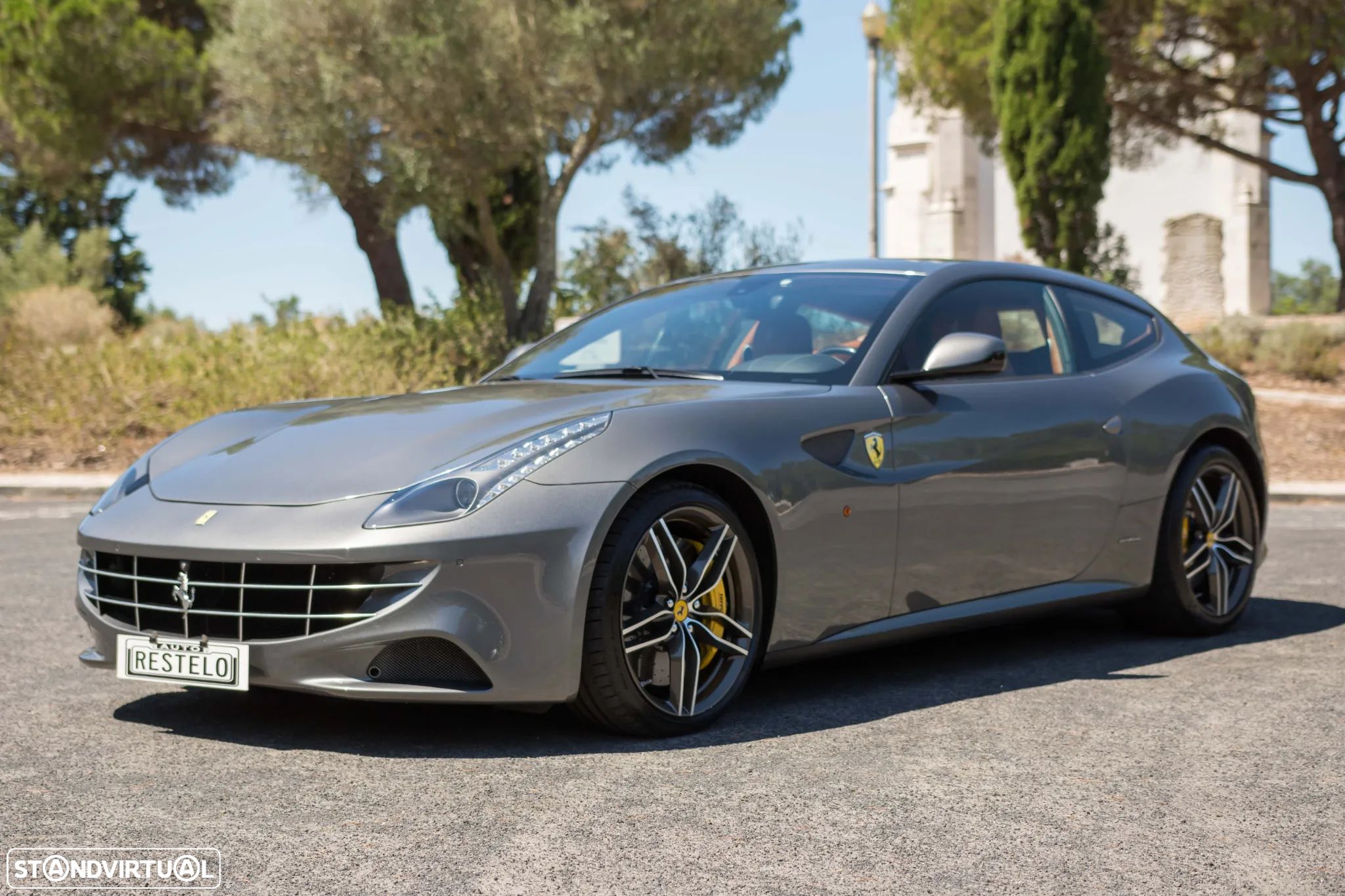 Ferrari FF - 1