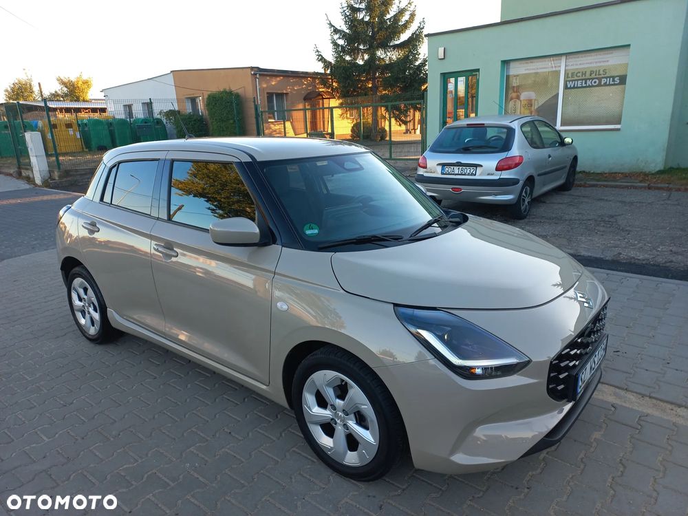 Suzuki Swift 1.2 Dualjet Hybrid Comfort+ - 11
