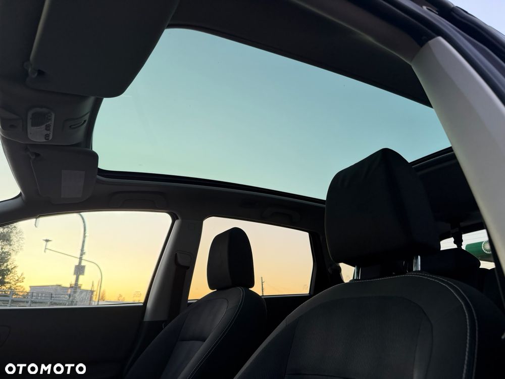 Nissan Qashqai+2 2.0 Tekna - 25