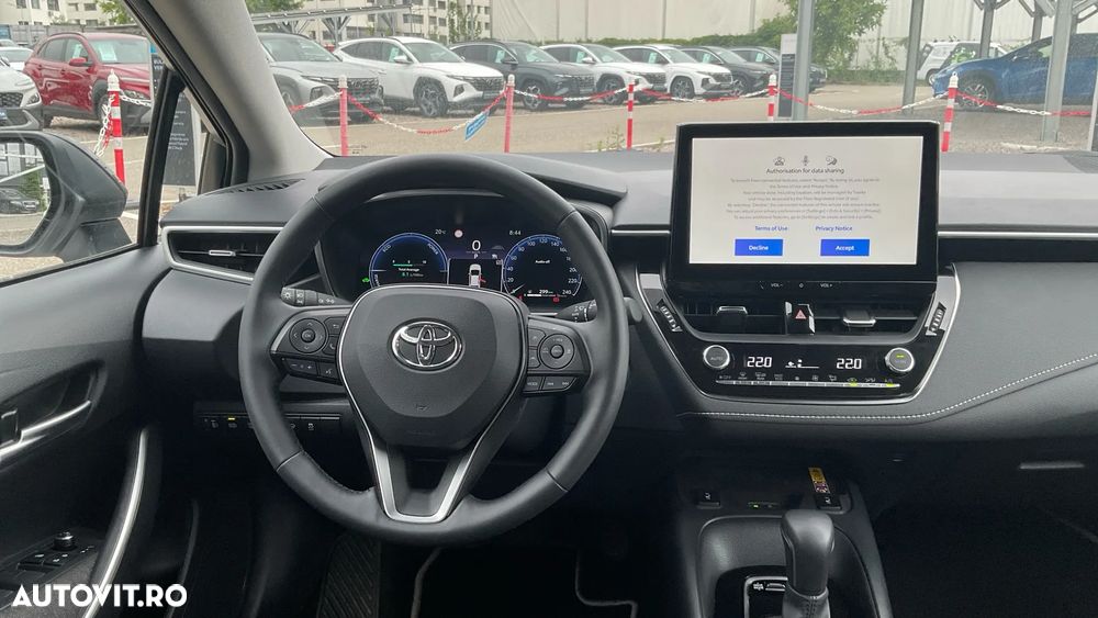Toyota Corolla 1.8 HSD Dynamic - 10